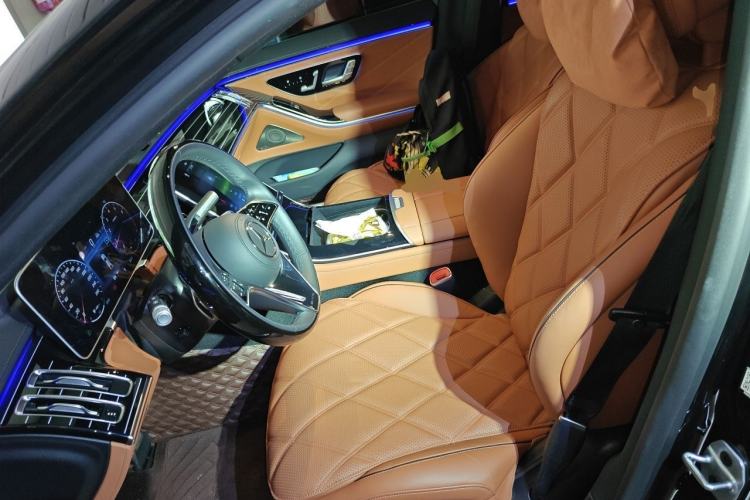 Used Mercedes-Benz Maybach S-Class 2021 S 580 4MATIC Left Front Seat