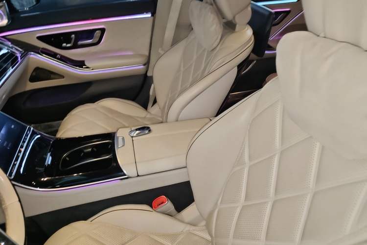Used Mercedes-Benz Maybach S-Class 2021 S 480 4MATIC Left Front Seat