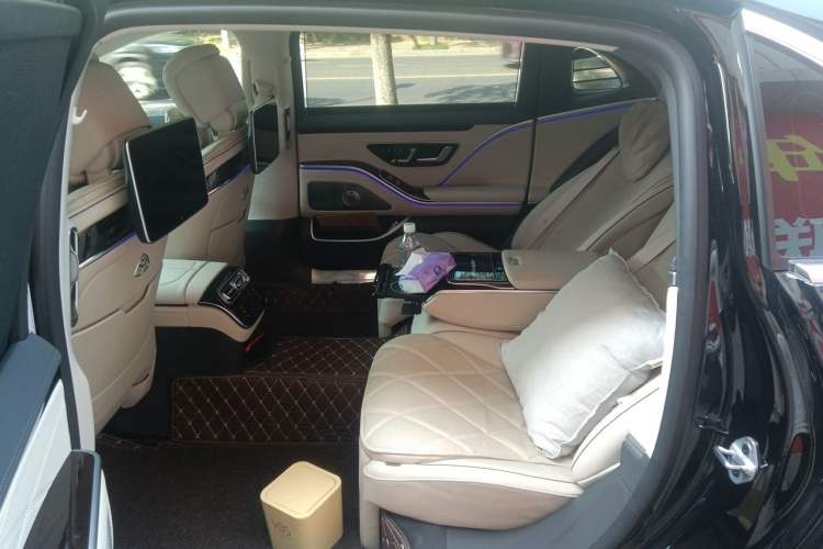 Used Mercedes-Benz Maybach S-Class 2021 S 480 4MATIC Left Rear Seat