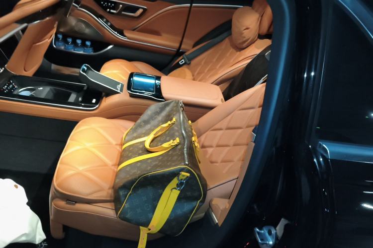Used Mercedes-Benz Maybach S-Class 2021 S 480 4MATIC Left Rear Seat