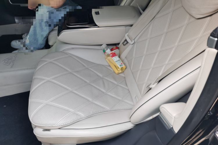 Used Mercedes-Benz Maybach S-Class 2021 S 480 4MATIC Left Rear Seat