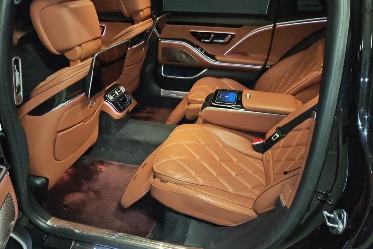 Used Mercedes-Benz Maybach S-Class 2021 S 480 4MATIC Left Rear Seat