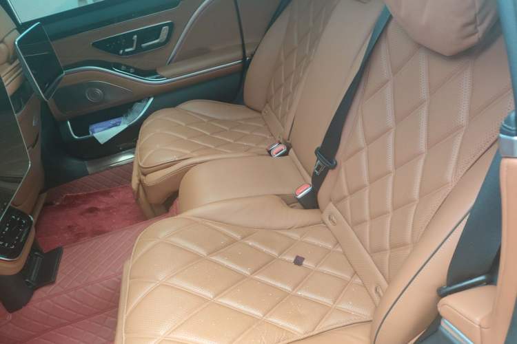 Used Mercedes-Benz Maybach S-Class 2021 S 480 4MATIC Left Rear Seat