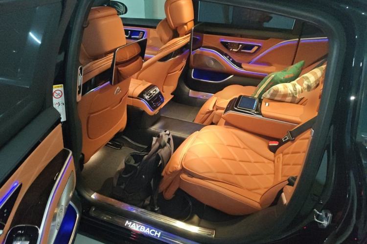 Used Mercedes-Benz Maybach S-Class 2021 S 480 4MATIC Left Rear Seat