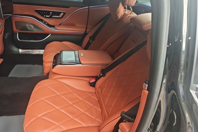 Used Mercedes-Benz Maybach S-Class 2021 S 480 4MATIC Left Rear Seat