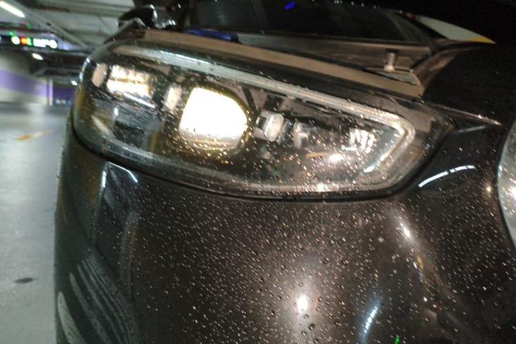 Used Mercedes-Benz Maybach S-Class 2021 S 480 4MATIC Right Front Headlight