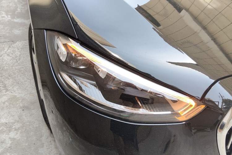 Used Mercedes-Benz Maybach S-Class 2021 S 480 4MATIC Right Front Headlight