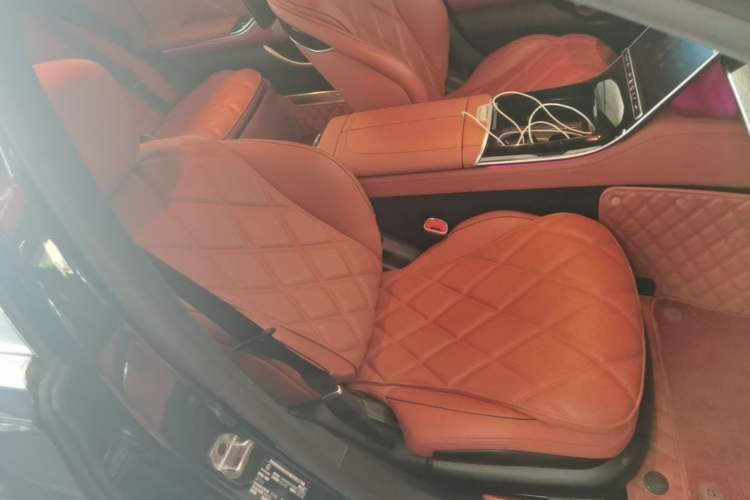 Used Mercedes-Benz Maybach S-Class 2021 S 480 4MATIC Right Front Seat