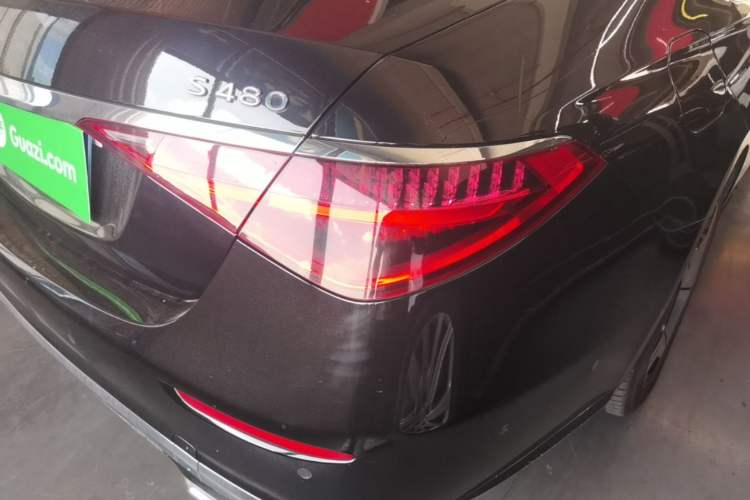 Used Mercedes-Benz Maybach S-Class 2021 S 480 4MATIC Right Rear Taillight