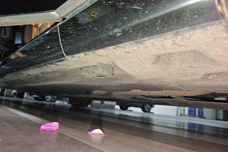 Used Mercedes-Benz Maybach S-Class 2021 S 480 4MATIC Right Side Sill