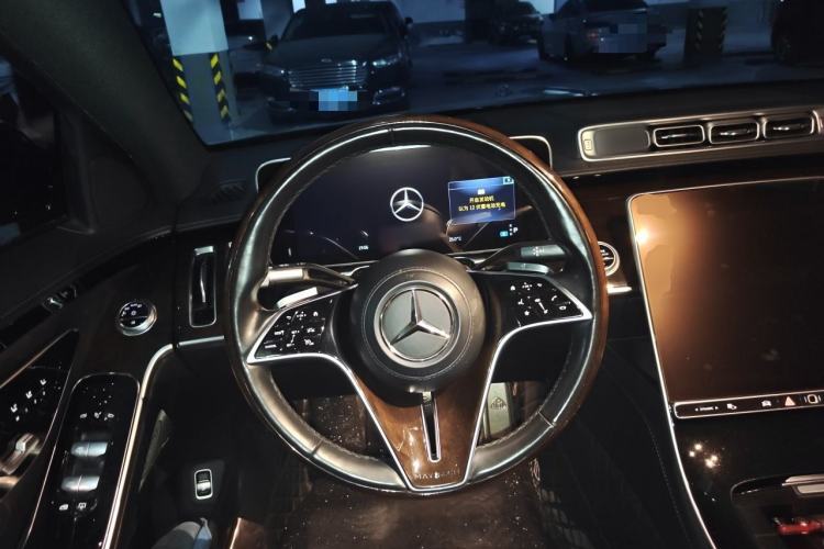 Used Mercedes-Benz Maybach S-Class 2021 S 480 4MATIC Steering Wheel