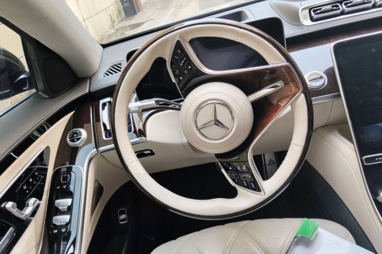 Used Mercedes-Benz Maybach S-Class 2021 S 480 4MATIC Steering Wheel