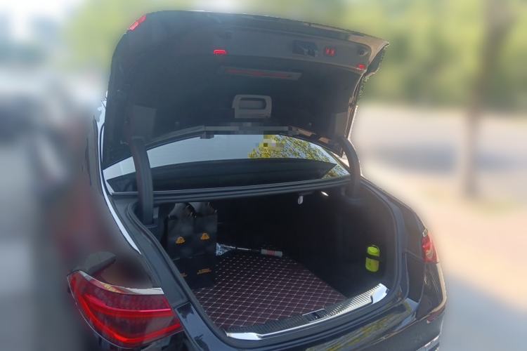 Used Mercedes-Benz Maybach S-Class 2021 S 480 4MATIC Trunk