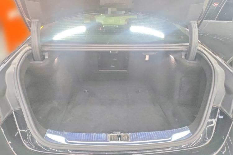 Used Mercedes-Benz Maybach S-Class 2021 S 480 4MATIC Trunk