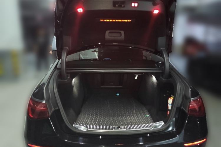 Used Mercedes-Benz Maybach S-Class 2021 S 480 4MATIC Trunk