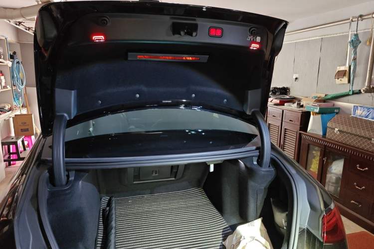 Used Mercedes-Benz Maybach S-Class 2021 S 580 4MATIC Trunk