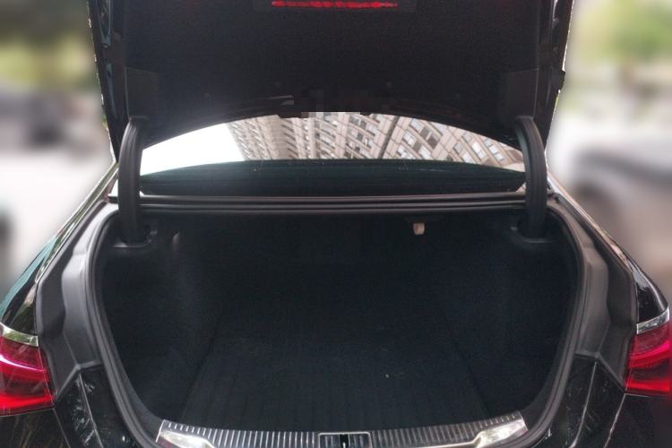 Used Mercedes-Benz Maybach S-Class 2021 S 480 4MATIC Trunk
