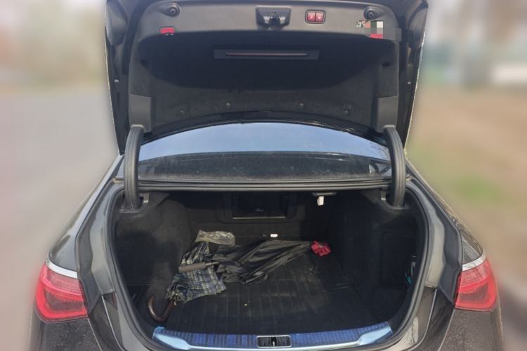 Used Mercedes-Benz Maybach S-Class 2021 S 580 4MATIC Trunk