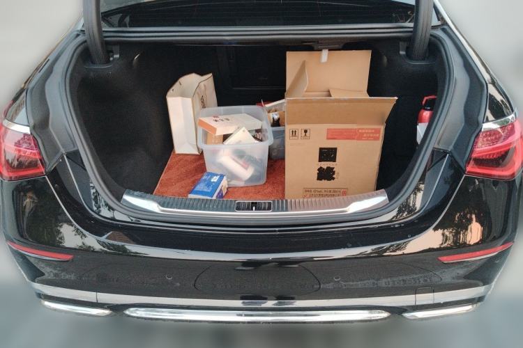 Used Mercedes-Benz Maybach S-Class 2021 S 480 4MATIC Trunk