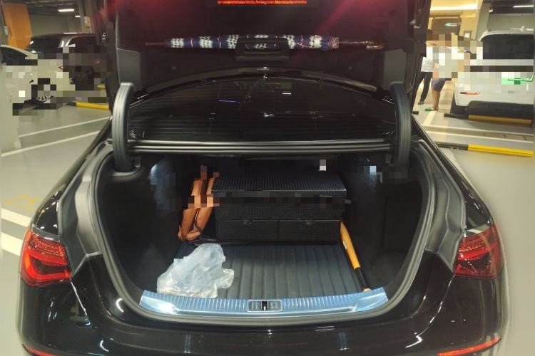 Used Mercedes-Benz Maybach S-Class 2021 S 480 4MATIC Trunk