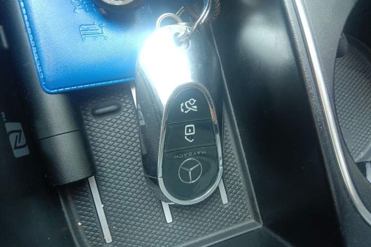 Used Mercedes-Benz Maybach S-Class 2021 S 480 4MATIC Vehicle Key