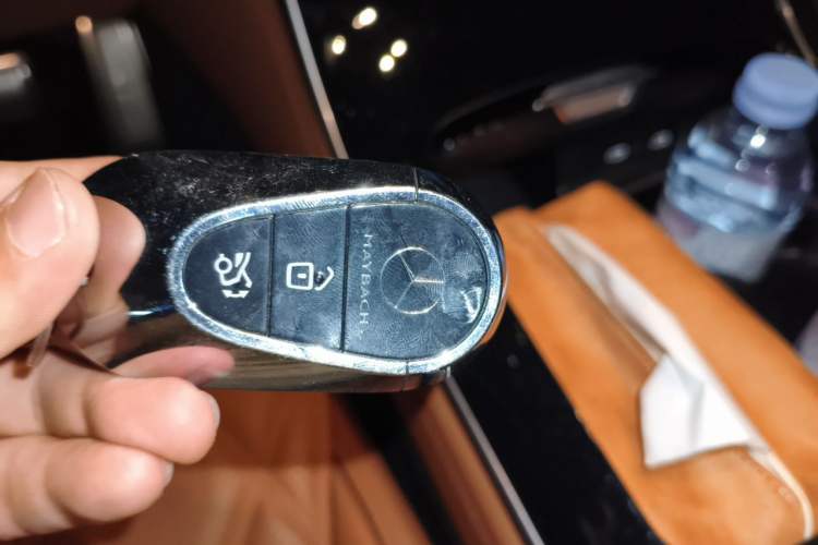 Used Mercedes-Benz Maybach S-Class 2021 S 480 4MATIC Vehicle Key