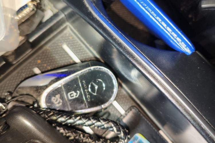 Used Mercedes-Benz Maybach S-Class 2021 S 480 4MATIC Vehicle Key