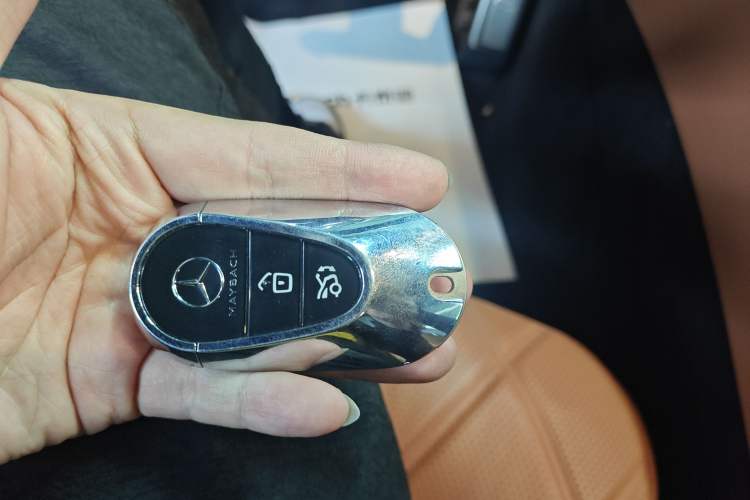 Used Mercedes-Benz Maybach S-Class 2021 S 480 4MATIC Vehicle Key