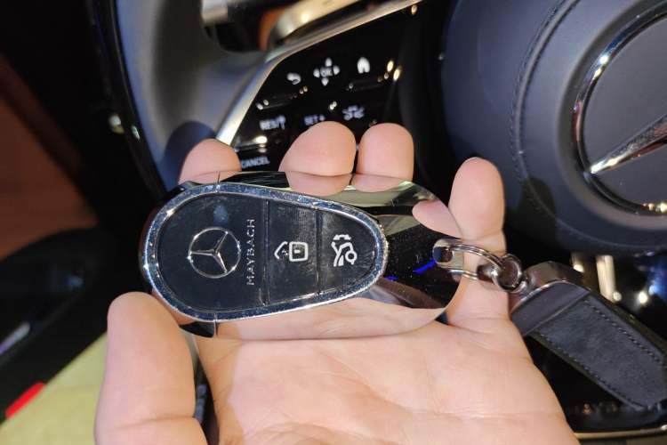 Used Mercedes-Benz Maybach S-Class 2021 S 580 4MATIC Vehicle Key
