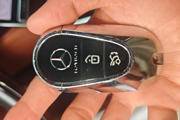 Used Mercedes-Benz Maybach S-Class 2021 S 480 4MATIC Vehicle Key