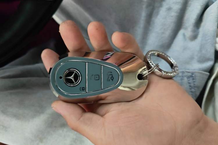 Used Mercedes-Benz Maybach S-Class 2021 S 480 4MATIC Vehicle Key