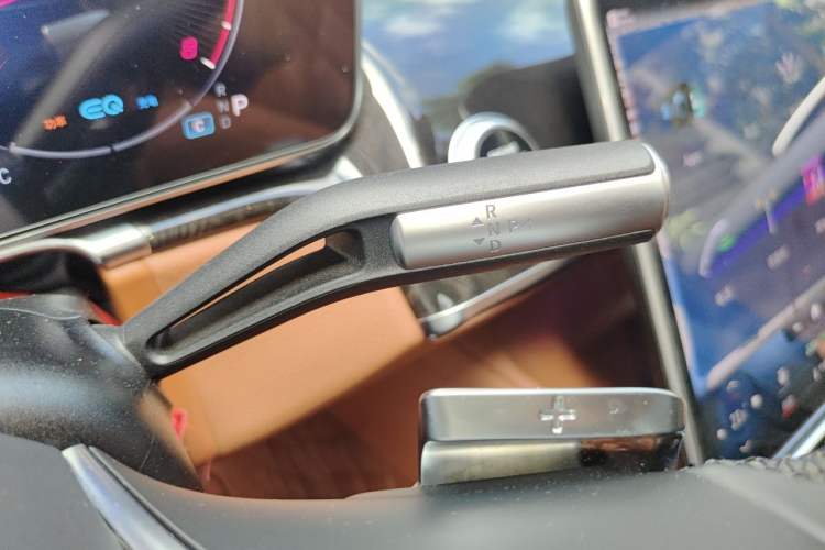 Used Mercedes-Benz Maybach S-Class 2021 S 480 4MATIC Gear Lever