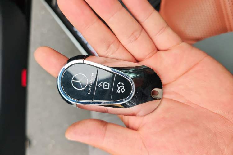 Used Mercedes-Benz Maybach S-Class 2021 S 480 4MATIC Vehicle Key