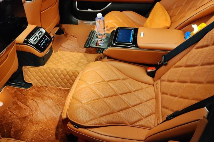 Used Mercedes-Benz Maybach S-Class 2021 S 480 4MATIC Left Rear Seat