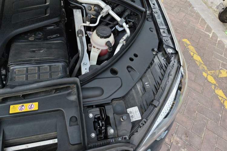 Used Mercedes-Benz Maybach S-Class 2021 S 480 4MATIC Engine Bay Left
