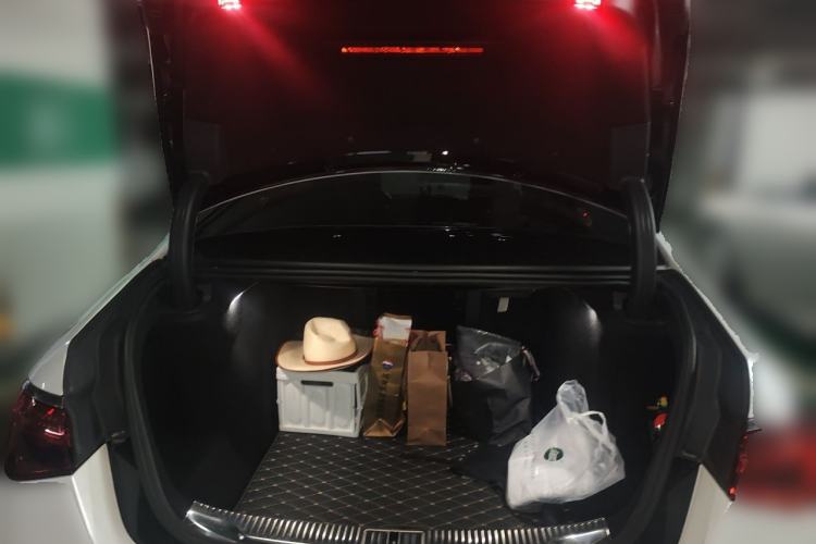 Used Mercedes-Benz Maybach S-Class 2021 S 480 4MATIC Trunk