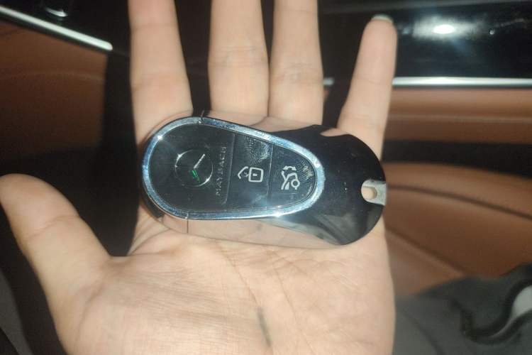 Used Mercedes-Benz Maybach S-Class 2021 S 480 4MATIC Vehicle Key