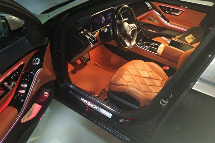 Used Mercedes-Benz Maybach S-Class 2022 S 480 4MATIC Intelligent Premium Special Edition Driver Seat