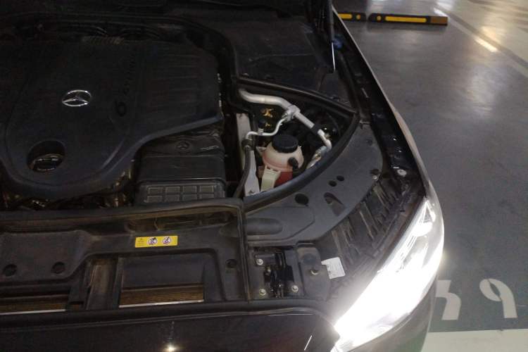 Used Mercedes-Benz Maybach S-Class 2022 S 480 4MATIC Intelligent Premium Special Edition Engine Bay Left