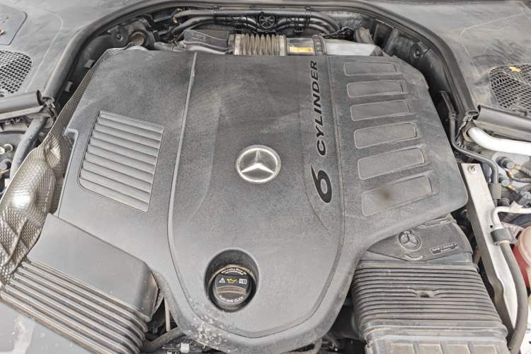 Used Mercedes-Benz Maybach S-Class 2022 S 480 4MATIC Intelligent Premium Special Edition Engine Bay