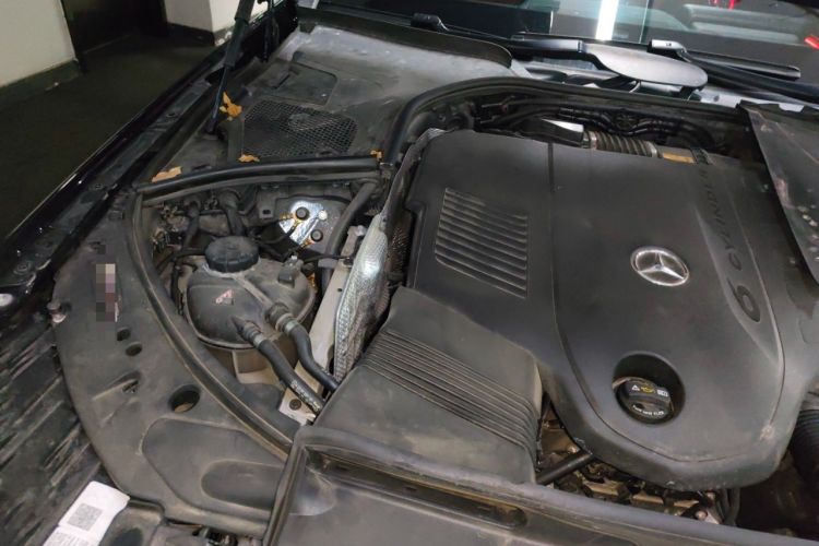Used Mercedes-Benz Maybach S-Class 2022 S 480 4MATIC Intelligent Premium Special Edition Engine Bay Right