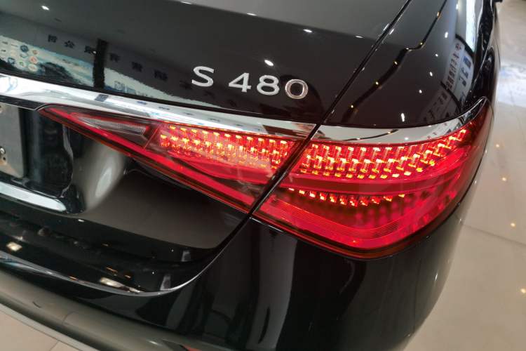 Used Mercedes-Benz Maybach S-Class 2022 S 480 4MATIC Intelligent Premium Special Edition Exterior 7