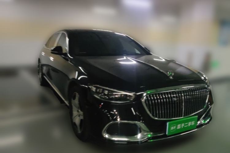 Used Mercedes-Benz Maybach S-Class 2022 S 480 4MATIC Intelligent Premium Special Edition Front Right 45 Deg
