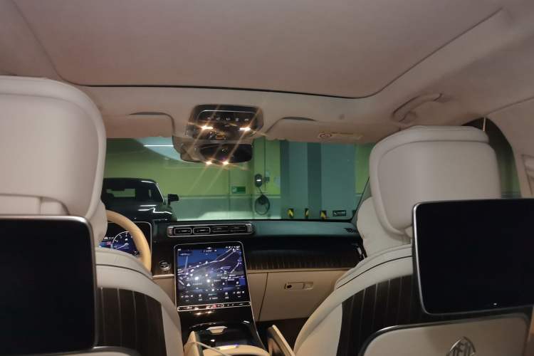 Used Mercedes-Benz Maybach S-Class 2022 S 680 4MATIC Headliner