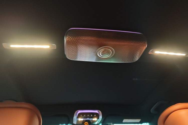 Used Mercedes-Benz Maybach S-Class 2022 S 480 4MATIC Intelligent Premium Special Edition Headliner