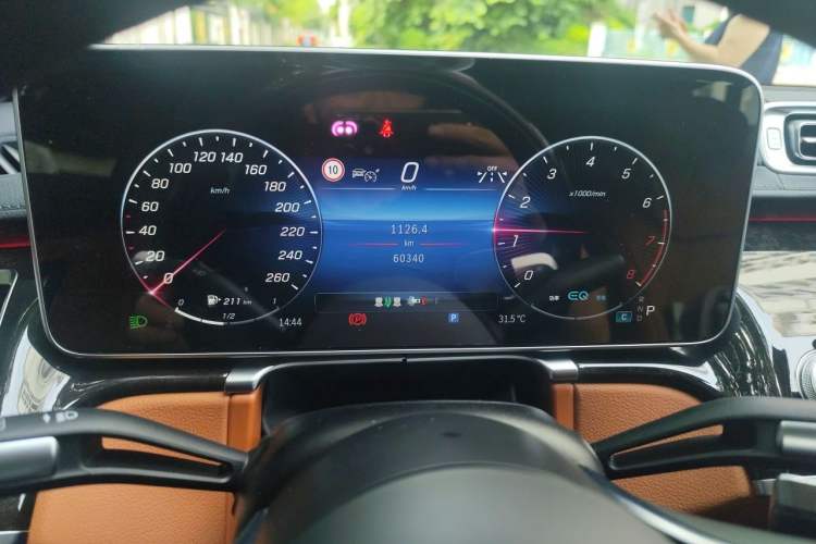 Used Mercedes-Benz Maybach S-Class 2022 S 480 4MATIC Intelligent Premium Special Edition Instrument Cluster