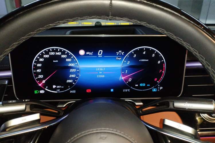 Used Mercedes-Benz Maybach S-Class 2022 S 480 4MATIC Intelligent Premium Special Edition Instrument Cluster