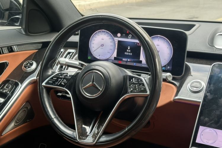 Used Mercedes-Benz Maybach S-Class 2022 S 480 4MATIC Intelligent Premium Special Edition Interior 2