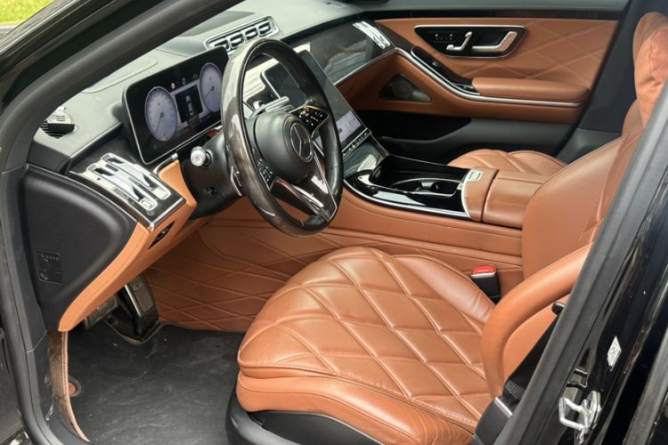 Used Mercedes-Benz Maybach S-Class 2022 S 480 4MATIC Intelligent Premium Special Edition Interior 3