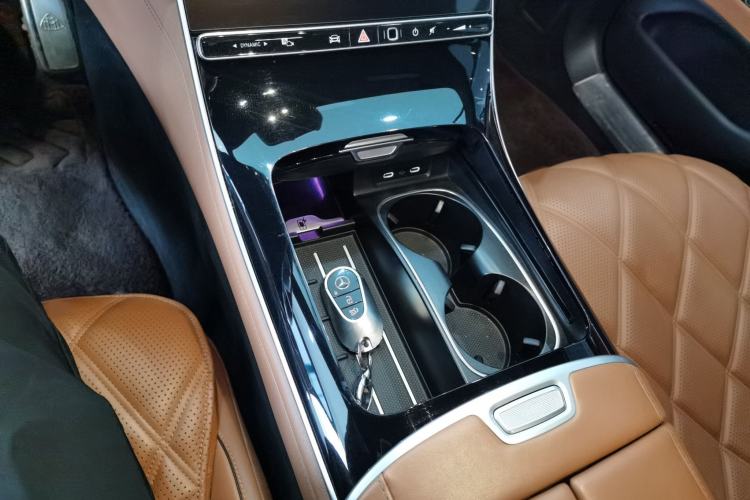 Used Mercedes-Benz Maybach S-Class 2022 S 480 4MATIC Intelligent Premium Special Edition Interior 7